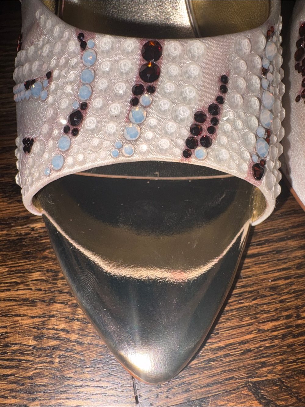 Christian Louboutin White and Gold Sequined Open-Toe Mule - Picture 5 of 11